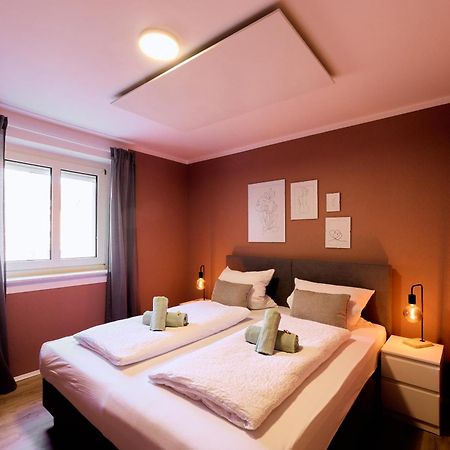 Dreams, 3 Schlafzimmer, Parkplatz, Stadtzentrum Neu-Ulm Extérieur photo