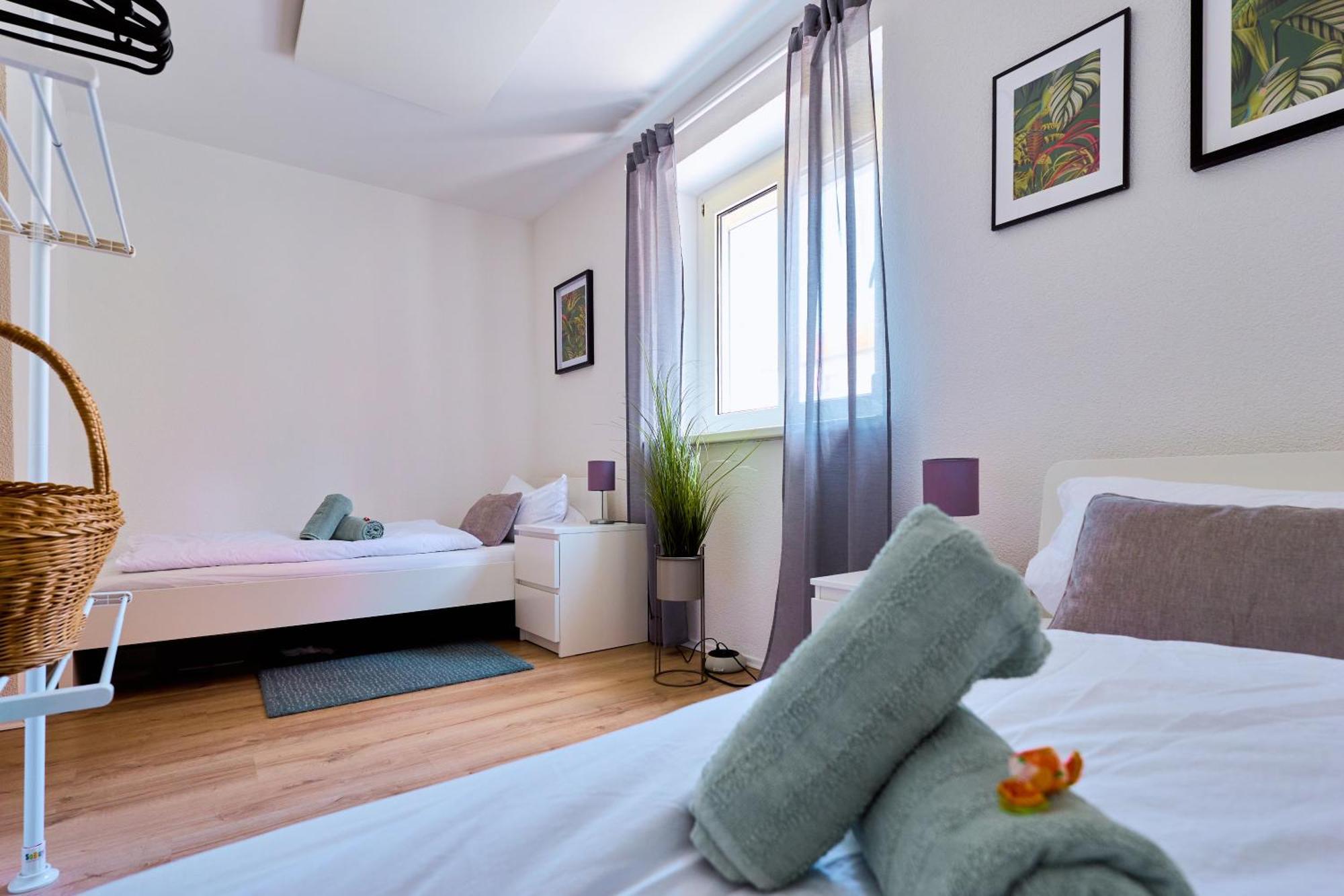 Dreams, 3 Schlafzimmer, Parkplatz, Stadtzentrum Neu-Ulm Extérieur photo
